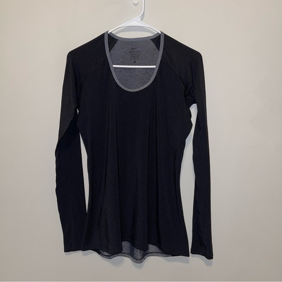 Nike Woman Tee Shirt Size L - Picture 6 of 6